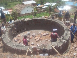 Citerne en cours de construction
